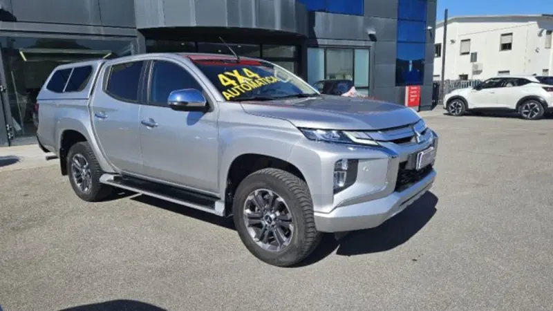 Mitsubishi L200 usata a Lucca (2)