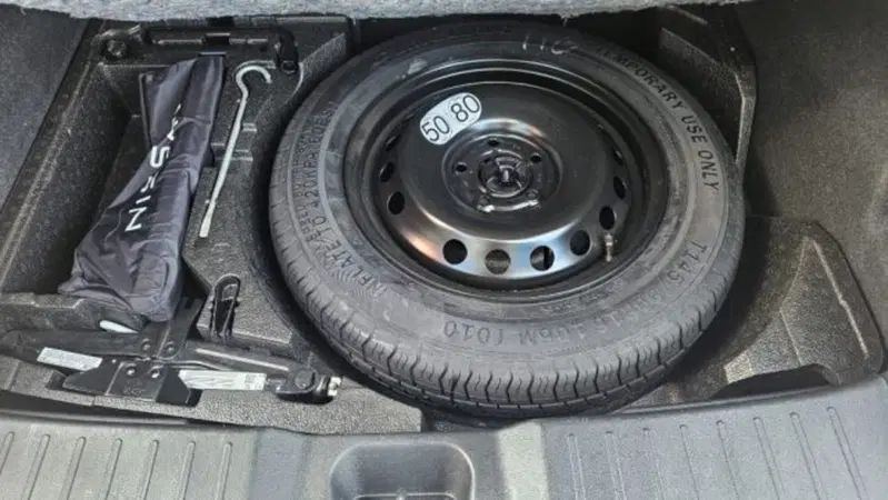 Nissan Juke usata a Lucca (18)