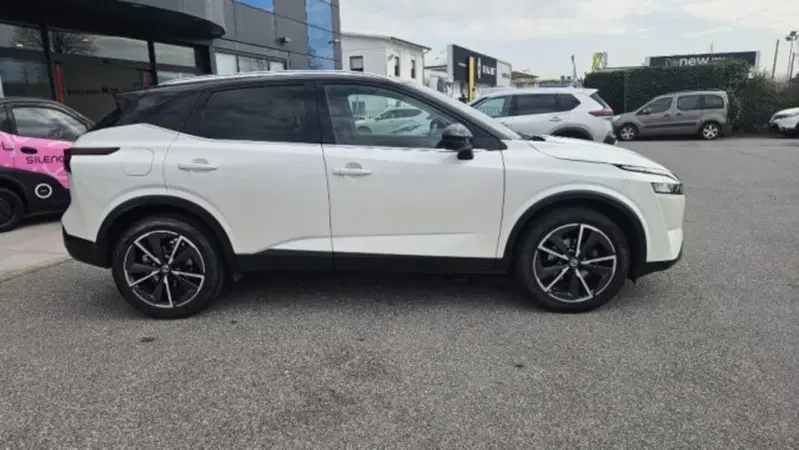Nissan Qashqai usata a Lucca (3)