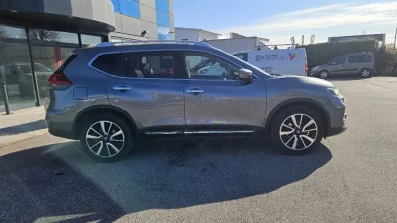 Nissan X-Trail usata a Lucca (20)