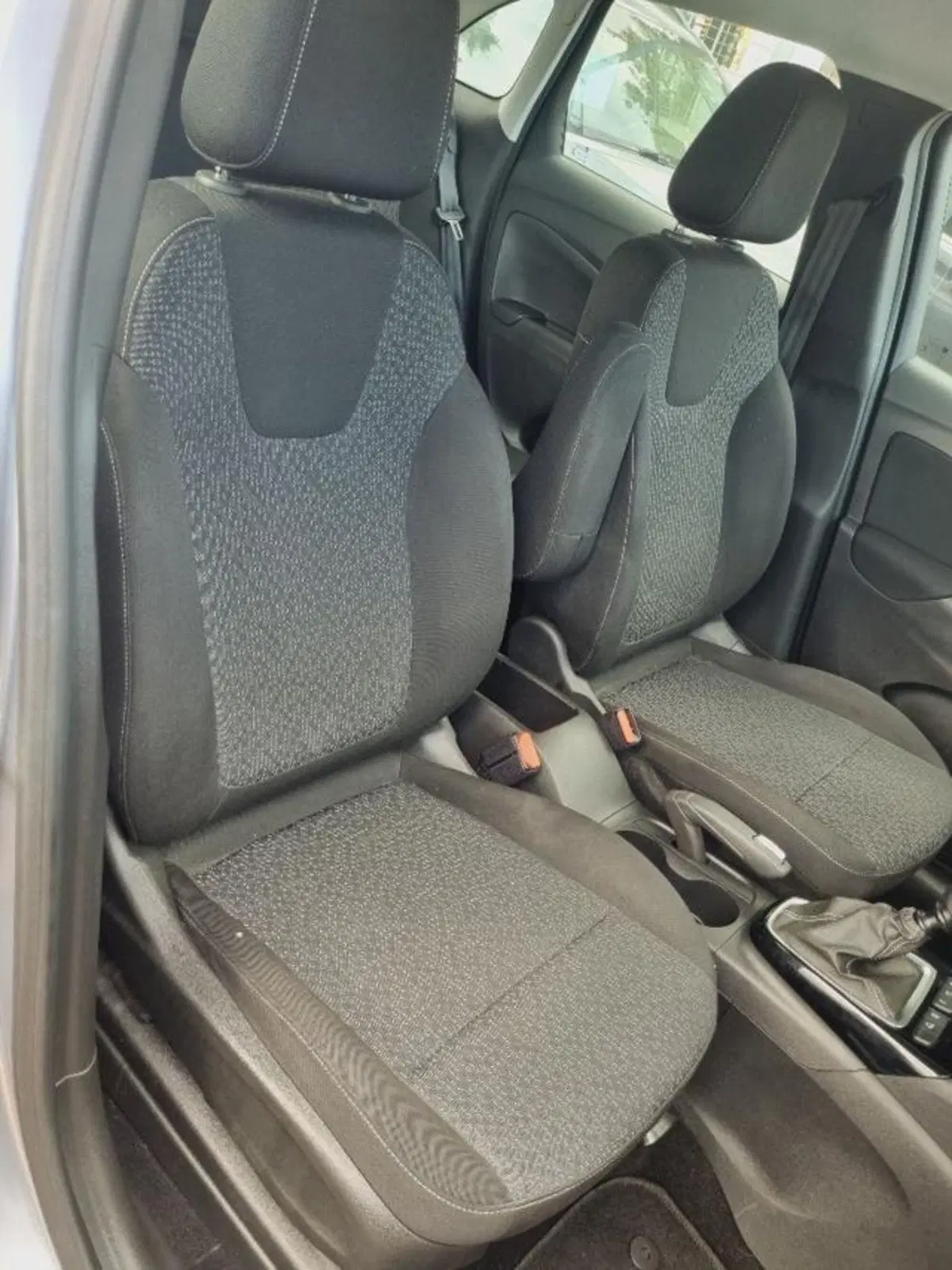 Opel Crossland X usata a Savona (8)