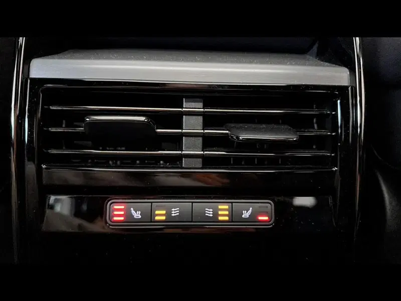 Land Rover Range Rover Sport usata a Varese (15)