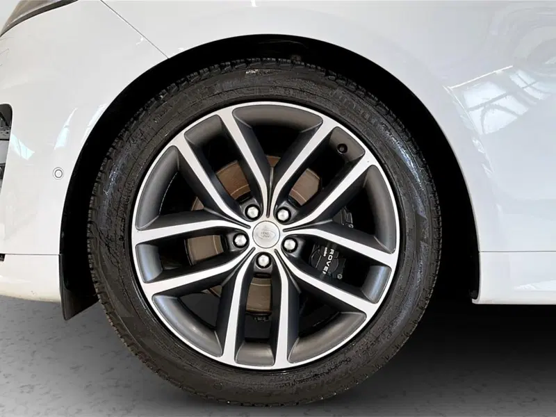 Land Rover Range Rover Sport usata a Varese (9)