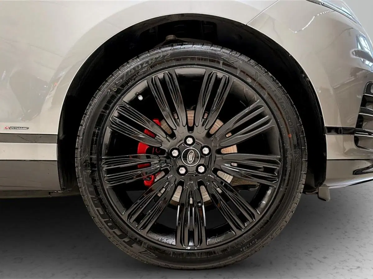 Land Rover Range Rover Velar usata a Varese (9)