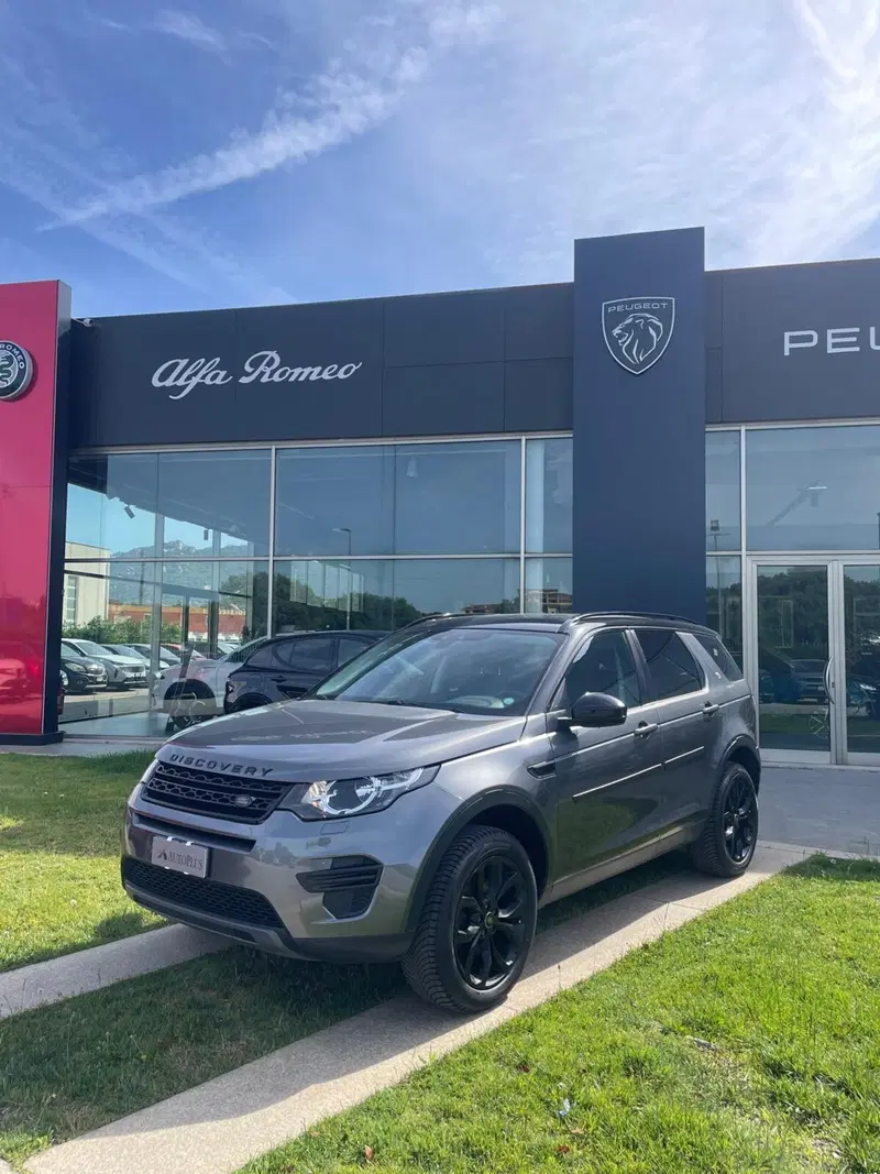 Land Rover Discovery Sport usata a Sassari
