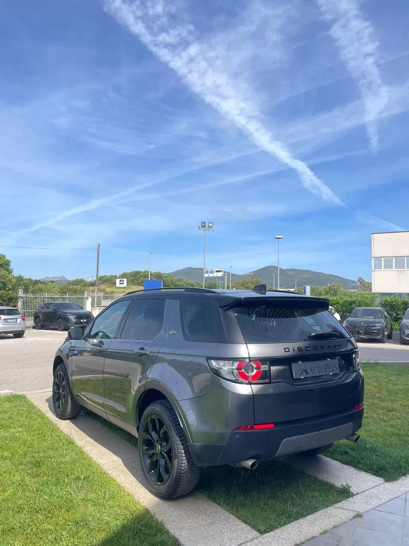 Land Rover Discovery Sport usata a Sassari (10)