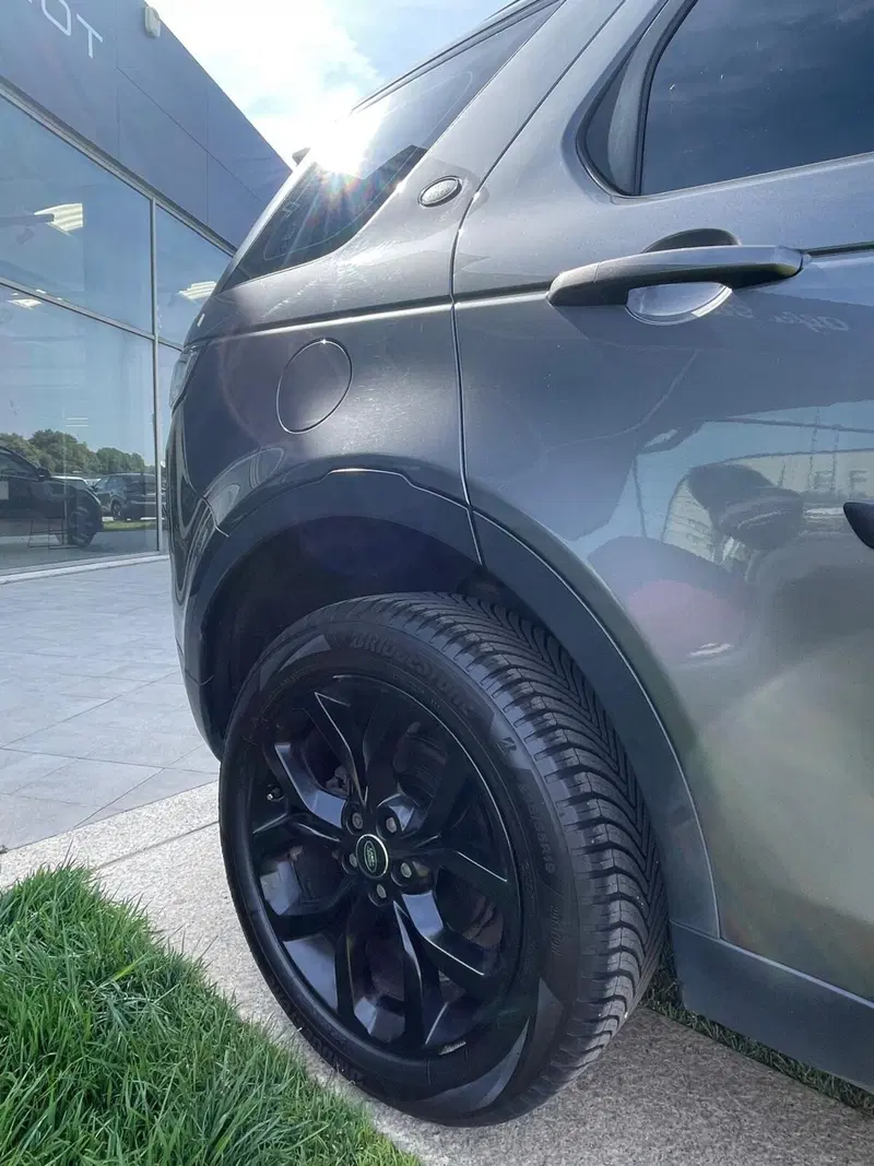 Land Rover Discovery Sport usata a Sassari (6)