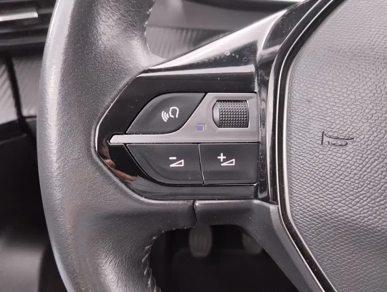 Peugeot 2008 usata a Asti (8)