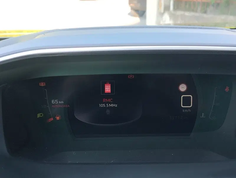 Peugeot 2008 usata a Asti (8)