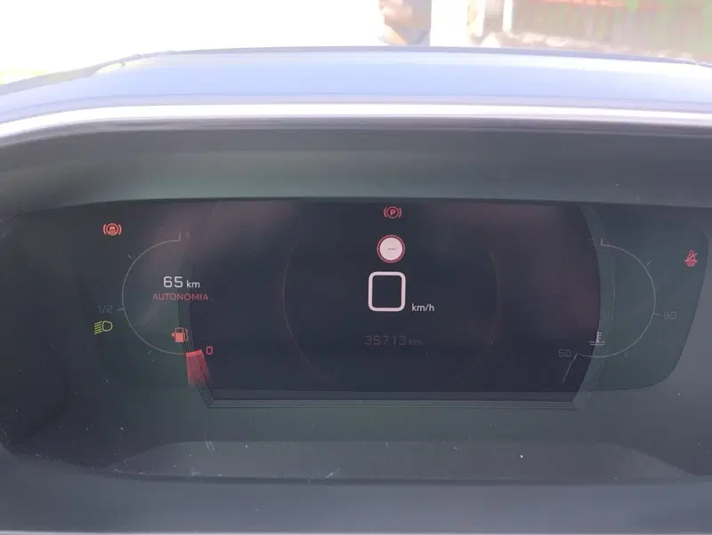 Peugeot 2008 usata a Asti (9)