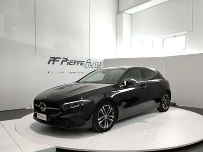 Mercedes-Benz Classe A 180 d Automatic Premium del 2023 usata a L'Aquila