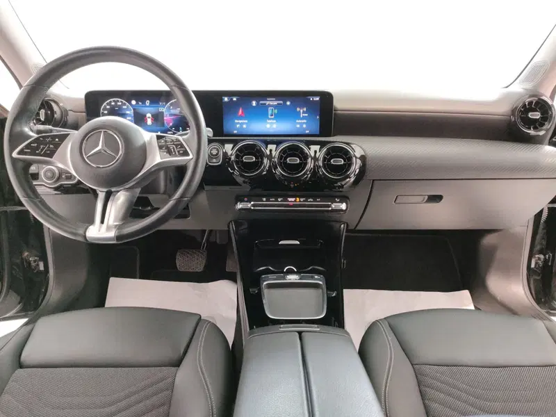Mercedes-Benz Classe A usata a L'Aquila (16)
