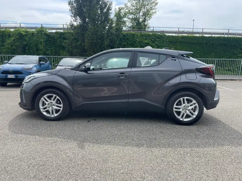 Toyota Toyota C-HR usata a Piacenza (4)