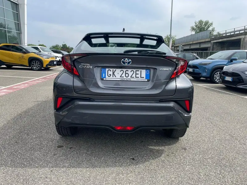 Toyota Toyota C-HR usata a Piacenza (6)