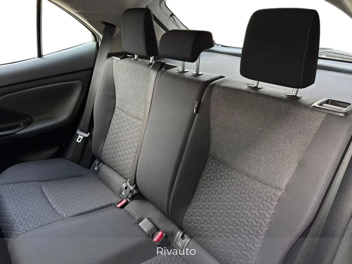 Toyota Yaris Cross usata a Como (11)