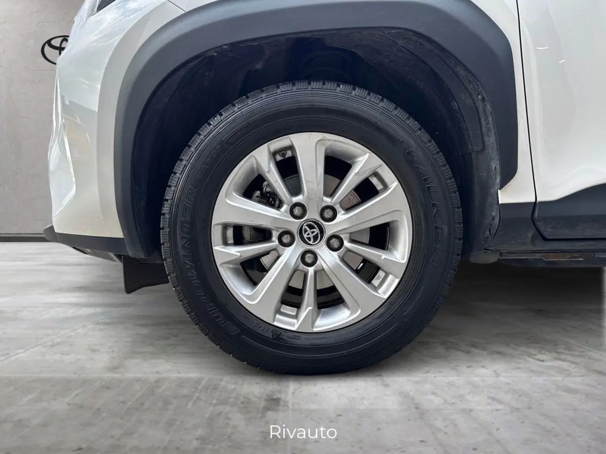 Toyota Yaris Cross usata a Como (15)
