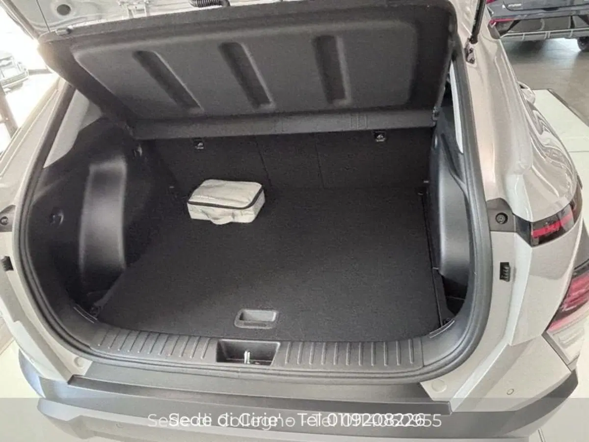 Hyundai Kona nuova a Torino (11)