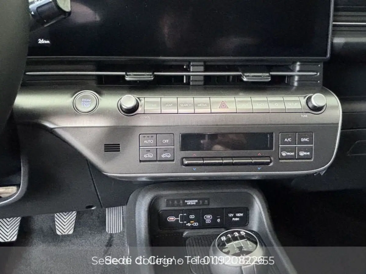 Hyundai Kona nuova a Torino (15)