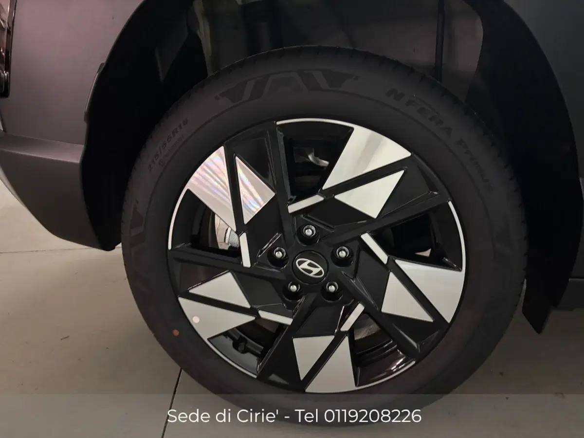 Hyundai Kona nuova a Torino (17)