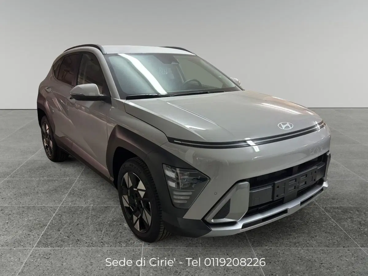 Hyundai Kona nuova a Torino (2)