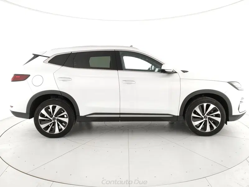 Byd Seal U DM-i  nuova a Caserta (4)