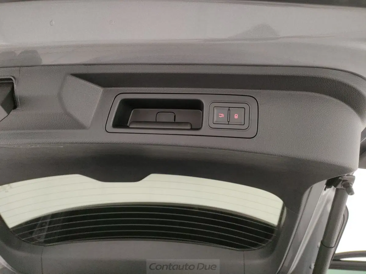 Byd Seal U DM-i nuova a Caserta (10)