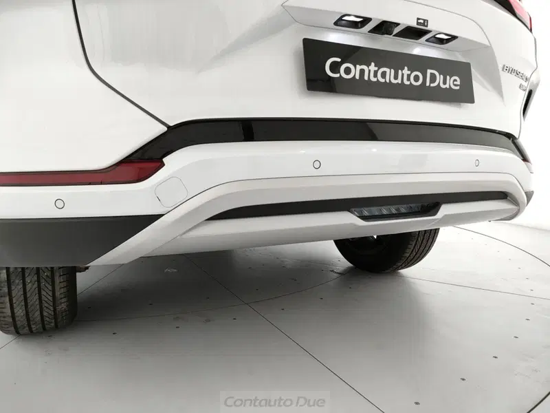 Byd Seal U DM-i  nuova a Caserta (11)