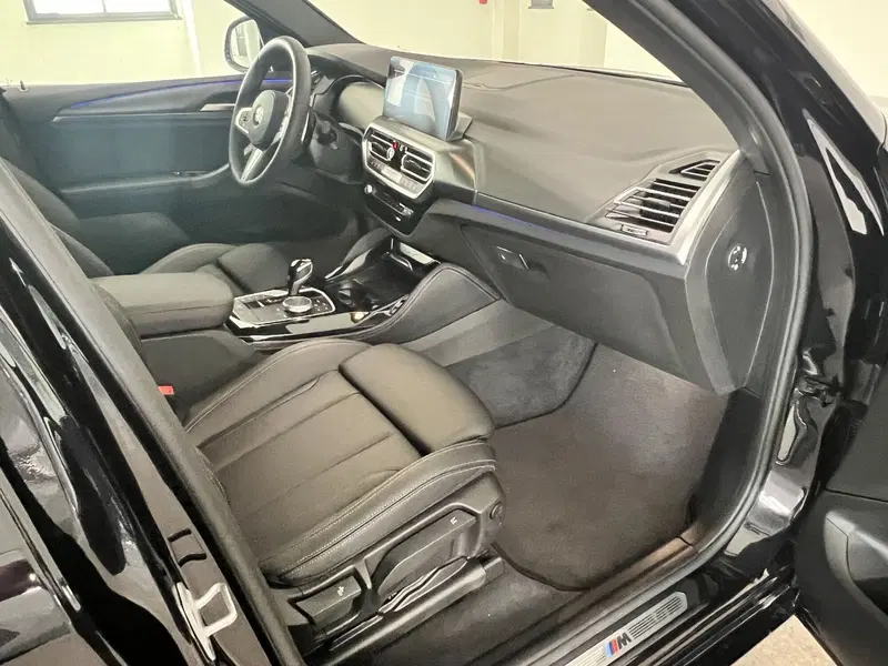 BMW X4 nuova a Torino (10)