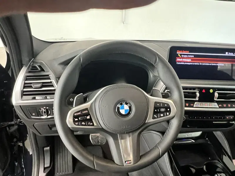 BMW X4 nuova a Torino (8)