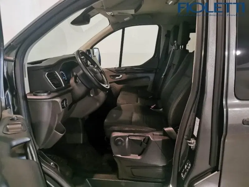 Ford Transit Custom Furgone usata a Brescia (11)
