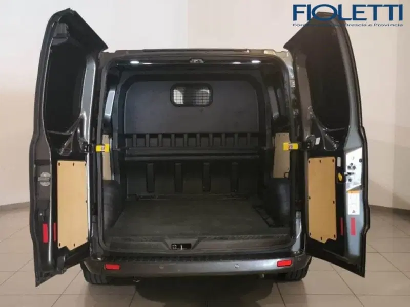 Ford Transit Custom Furgone usata a Brescia (13)