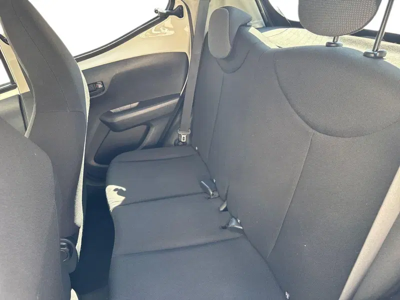 Toyota Aygo usata a Prato (13)