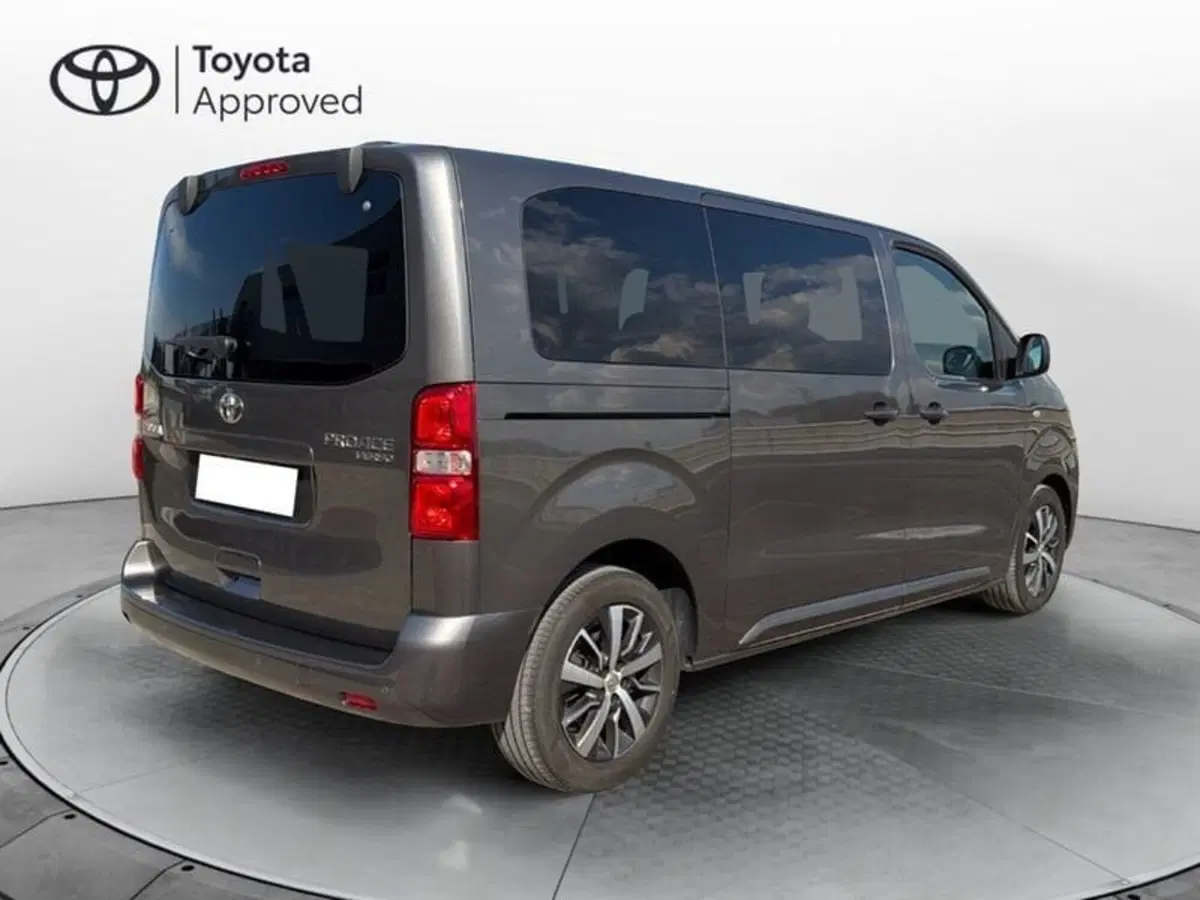 Toyota Proace Verso usata a Vicenza (4)