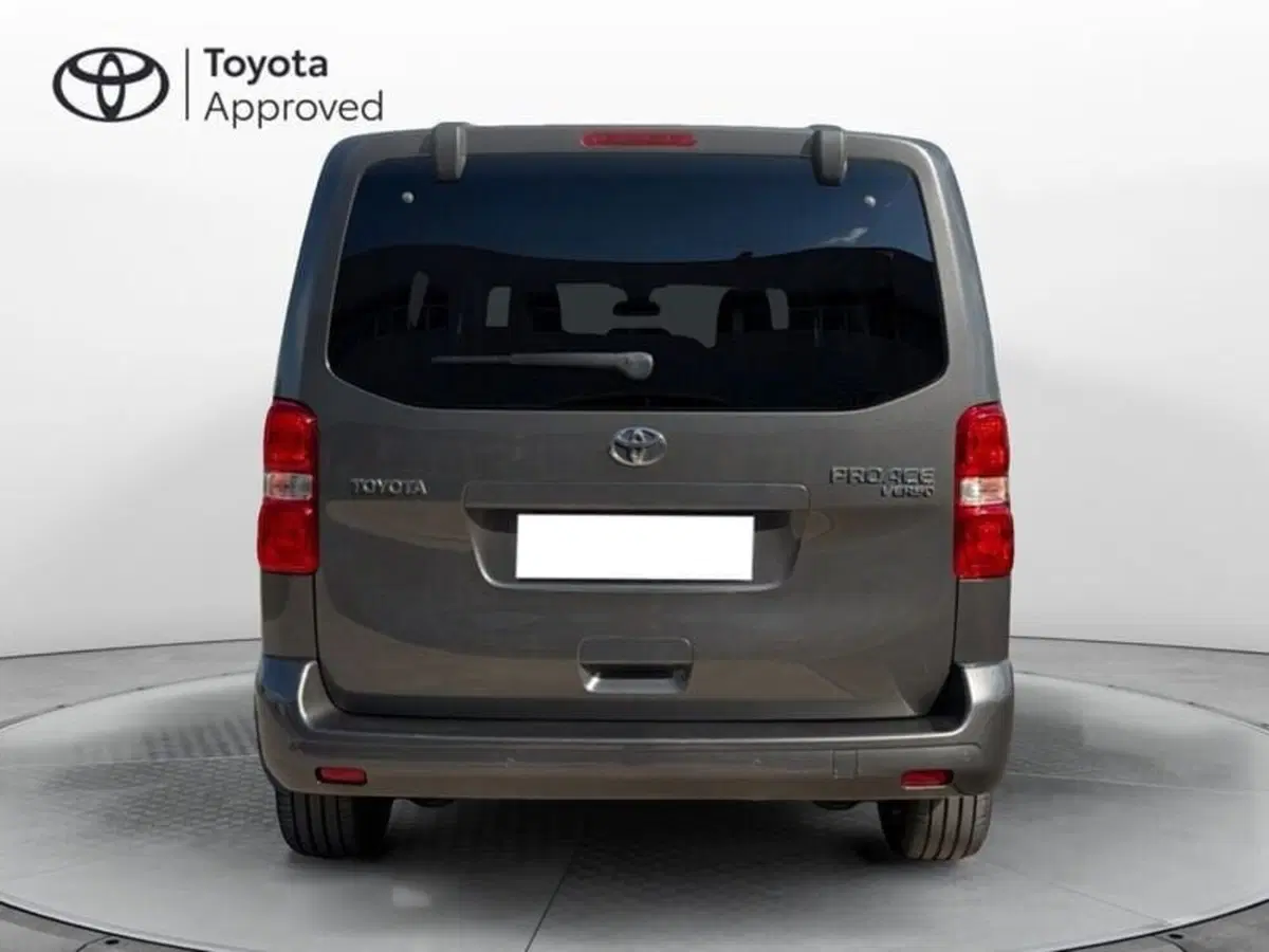 Toyota Proace Verso usata a Vicenza (5)