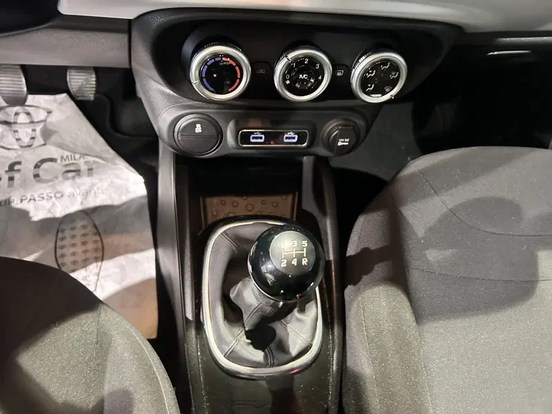 Fiat 500L usata a Milano (12)