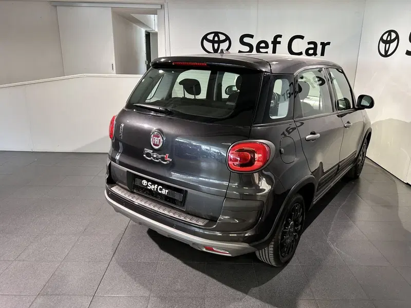 Fiat 500L usata a Milano (4)