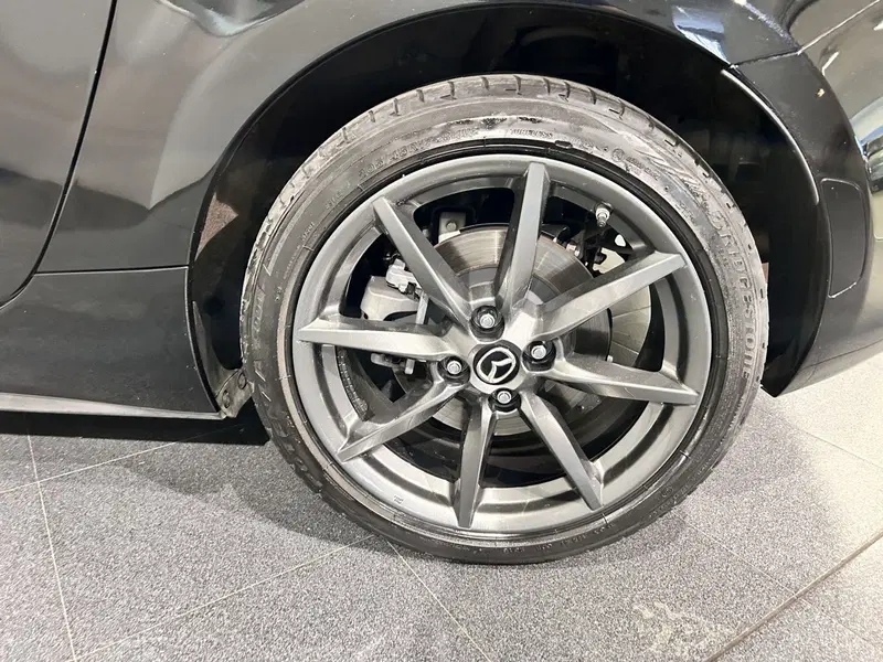 Mazda MX-5 usata a Milano (7)