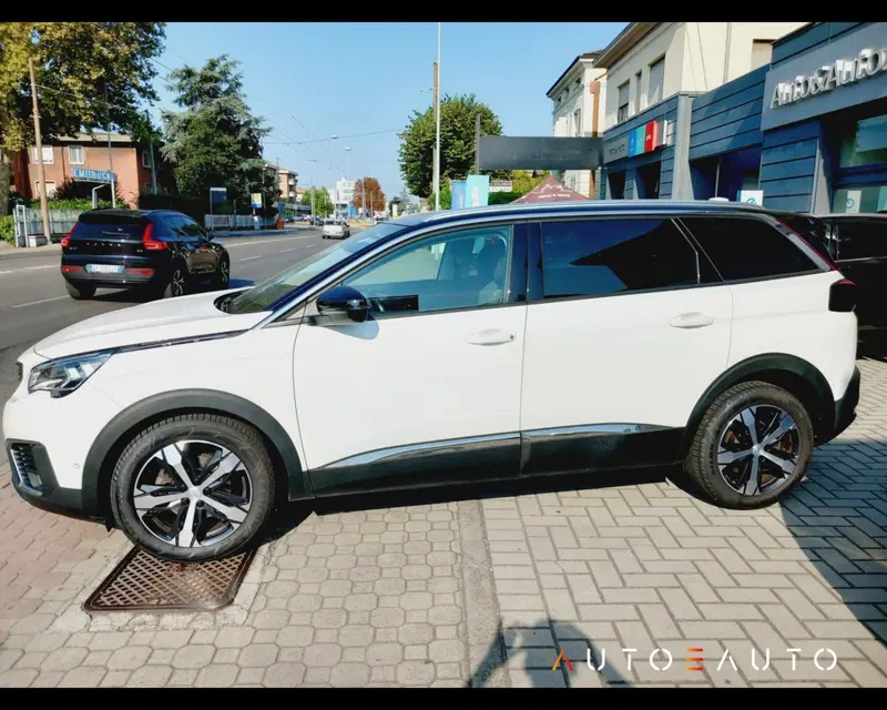 Peugeot 5008 usata a Parma (12)