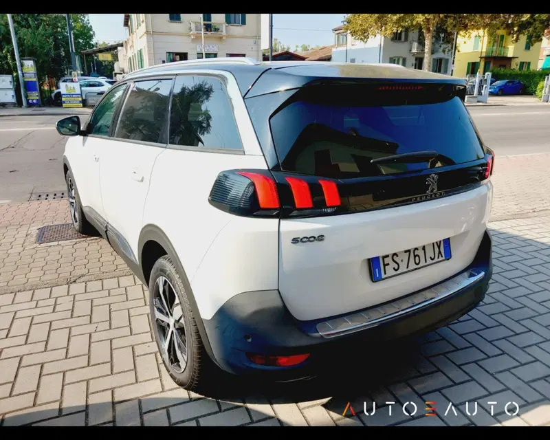 Peugeot 5008 usata a Parma (2)