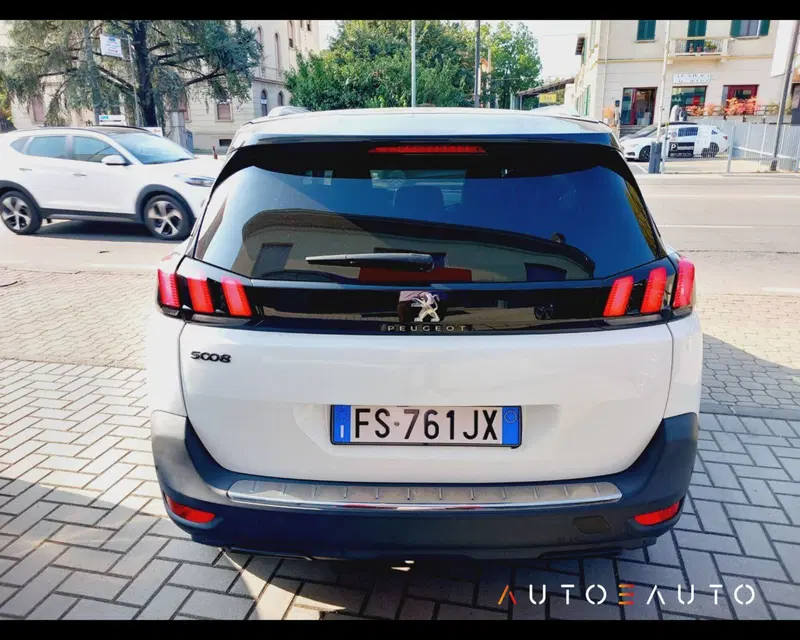 Peugeot 5008 usata a Parma (3)