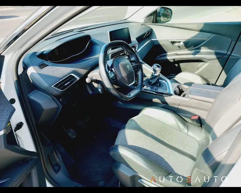 Peugeot 5008 usata a Parma (8)