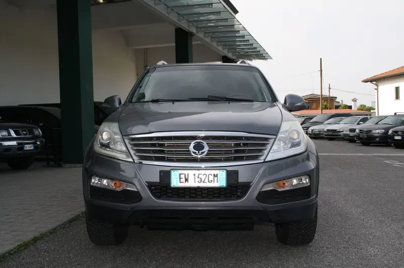 Ssangyong Rexton W usata a Pordenone (5)