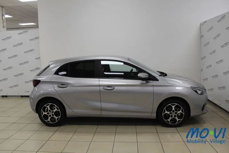 Mg MG3 usata a Torino (9)