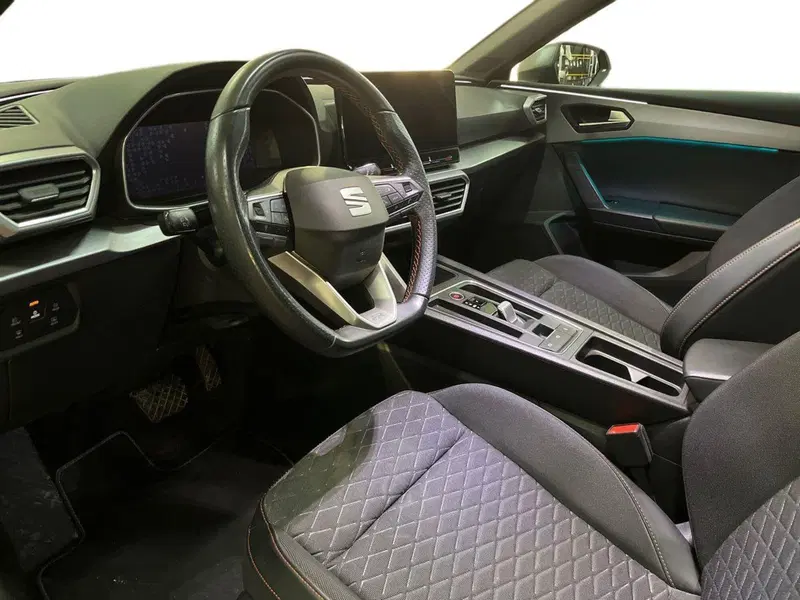 SEAT Leon usata a Bari (10)