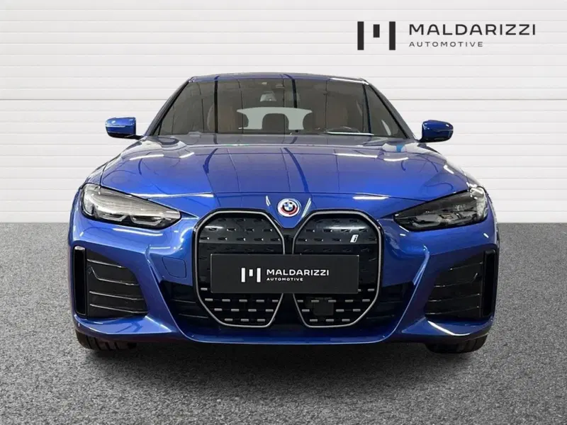 BMW i4 usata a Bari (2)