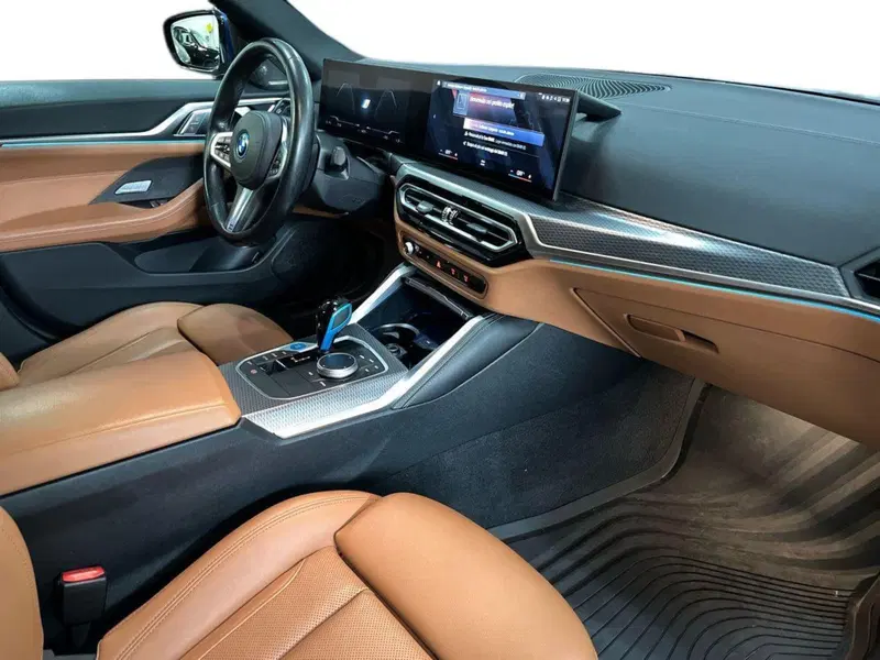 BMW i4 usata a Bari (9)
