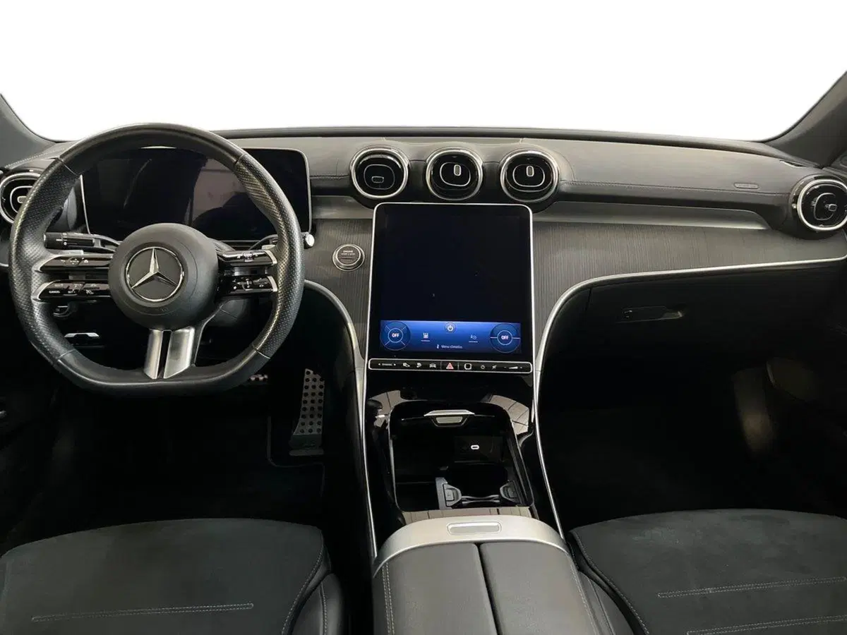 Mercedes-Benz Classe C usata a Bari (8)