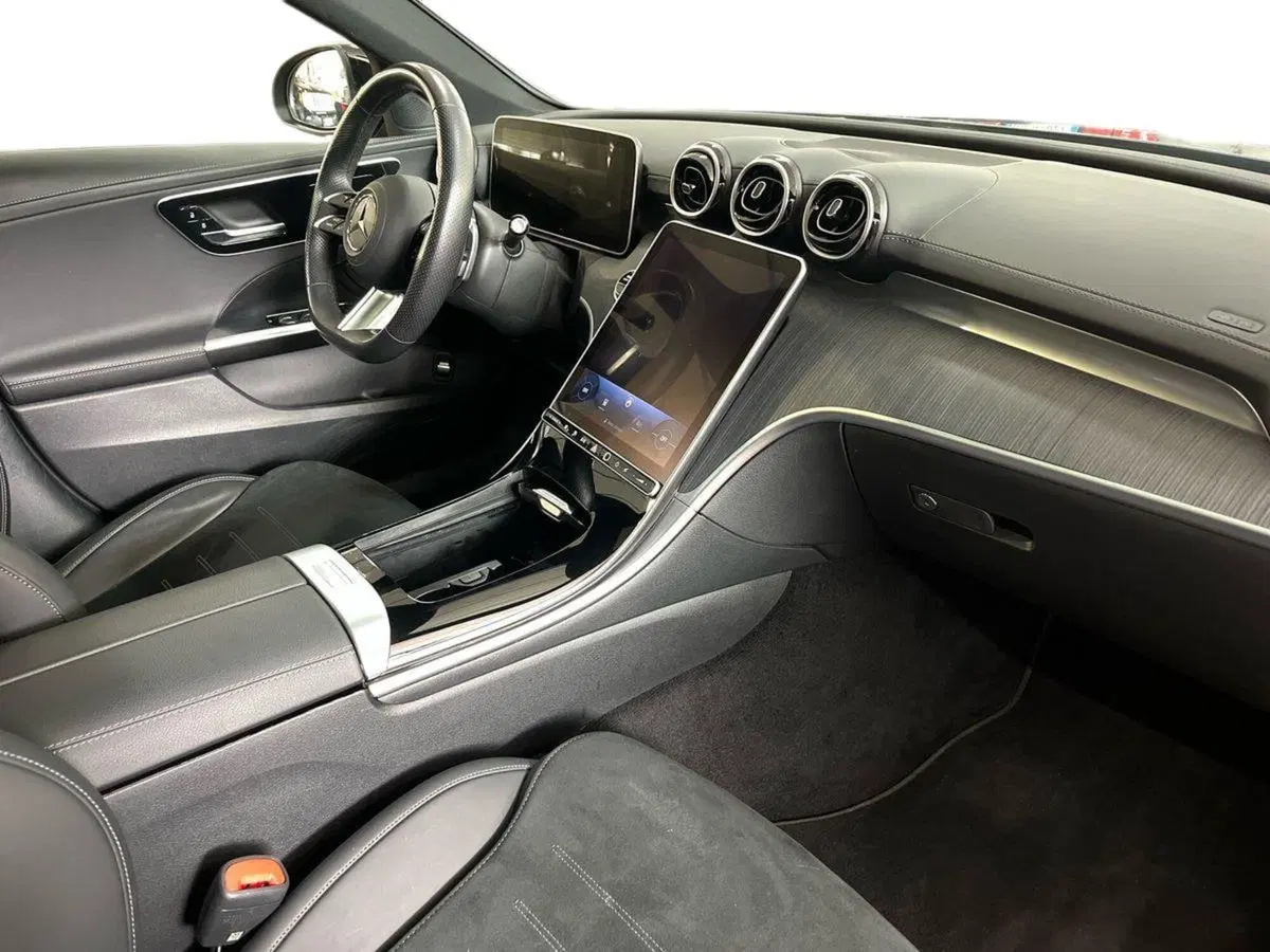 Mercedes-Benz Classe C usata a Bari (9)
