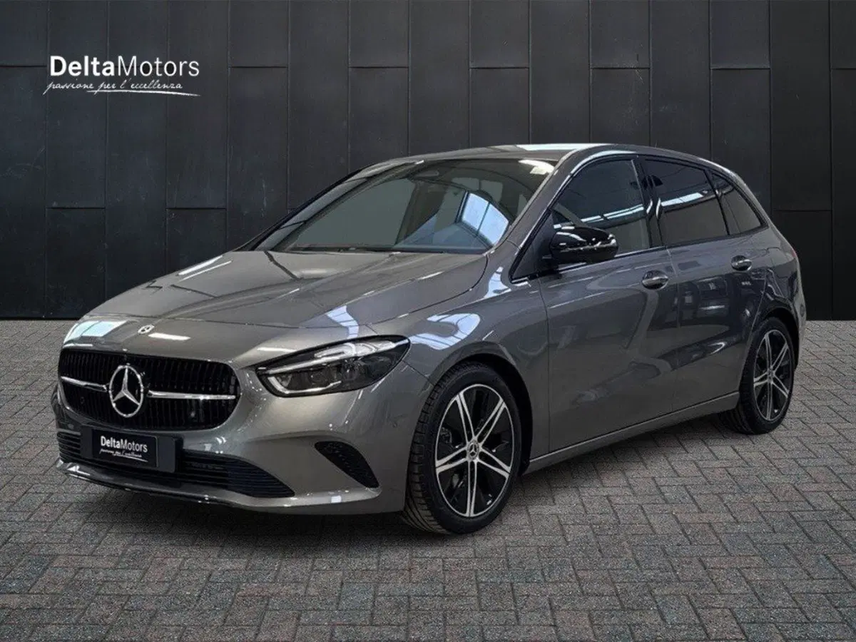 Mercedes-Benz Classe B nuova a Macerata
