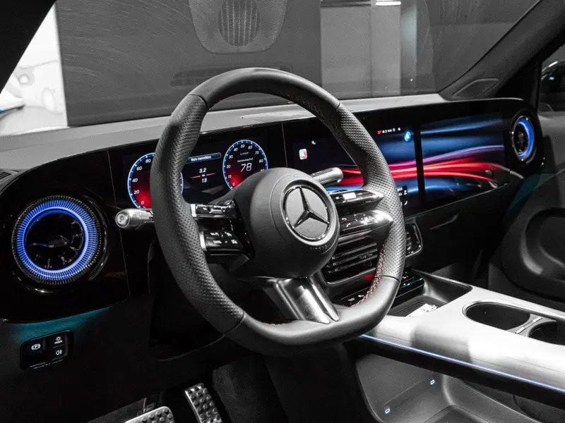 Mercedes-Benz GLB EQ nuova a Ancona (14)